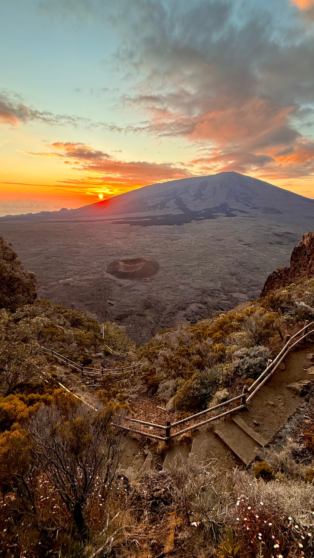 Affiche personnalisée représentant Le Piton de la Fournaise à la Réunion